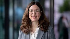 Portrait Claudia Ball